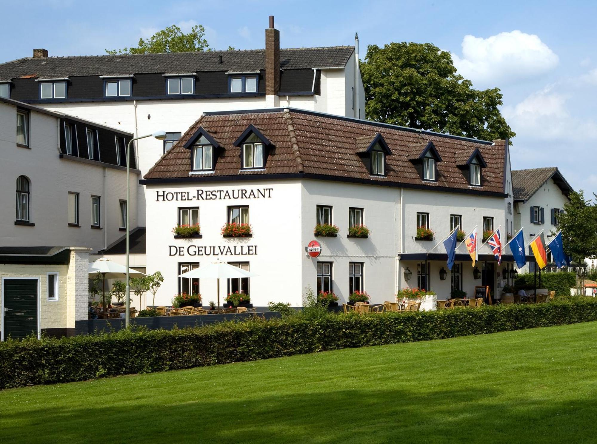 Hotel Fletcher Restaurant De Geulvallei 3*
